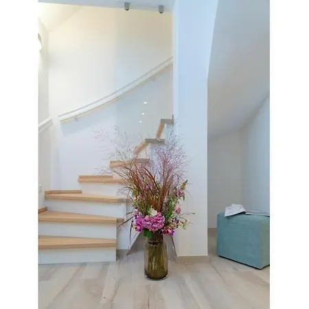 Baeum Hues A Comfortable Westerland